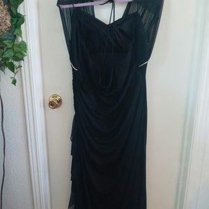 Betsy & Adam Woman's 18W Black Evening Gown